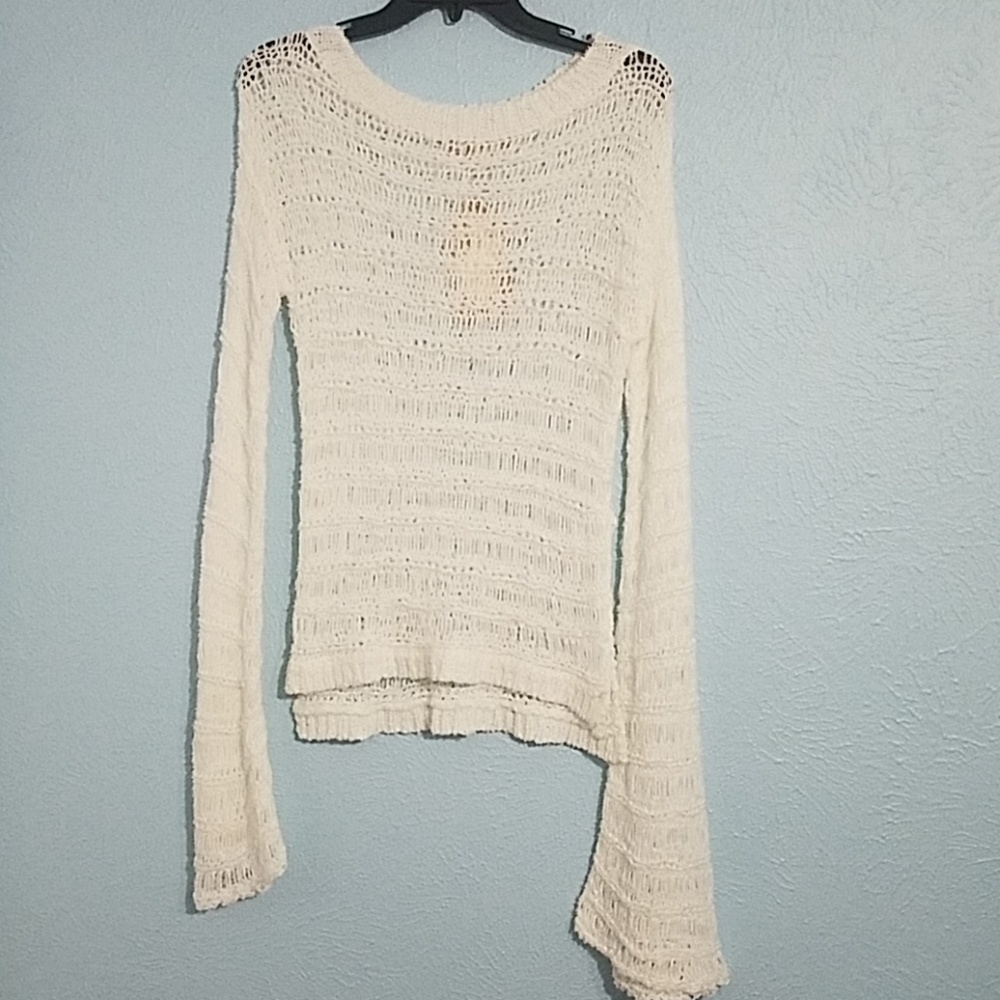 🆕️Band of Gypsies Harper Bell Sleeve Sweater - Picture 5 of 6
